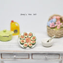 1:12 Dollhouse Miniature Avocado Tapas in Plate BD F073