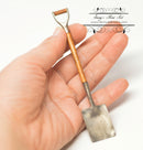 1:12 Dollhouse Miniature Short Spade Antique MWC 508-B