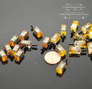 1:12 Dollhouse Miniature Whiskey Red / Miniature Alcohol Miniature Drink A70
