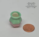 1:12 Dollhouse Miniature Ceramic Planter / Miniature Garden HMN 1425