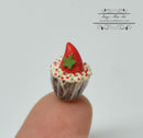 1:12 Dollhouse Miniature Santa Hat Cupcakes/ Miniature Cakes HMN 915