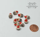1:12 Dollhouse Miniature Santa Hat Cupcakes/ Miniature Cakes HMN 915
