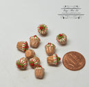 1:12 Dollhouse Miniature Christmas Berry Cupcakes/ Miniature Cakes HMN 916