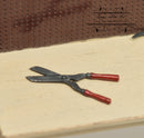 1:12 Dollhouse Miniature Hedge Clippers/Miniature Tool IM 0163