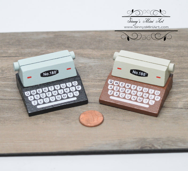 1:6 Dollhouse Miniature Typewriter B106