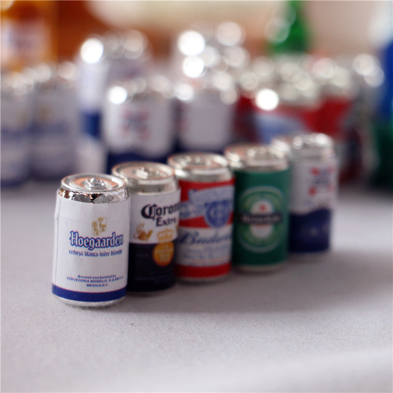 1:6 Dollhouse Miniature Beer Set D4