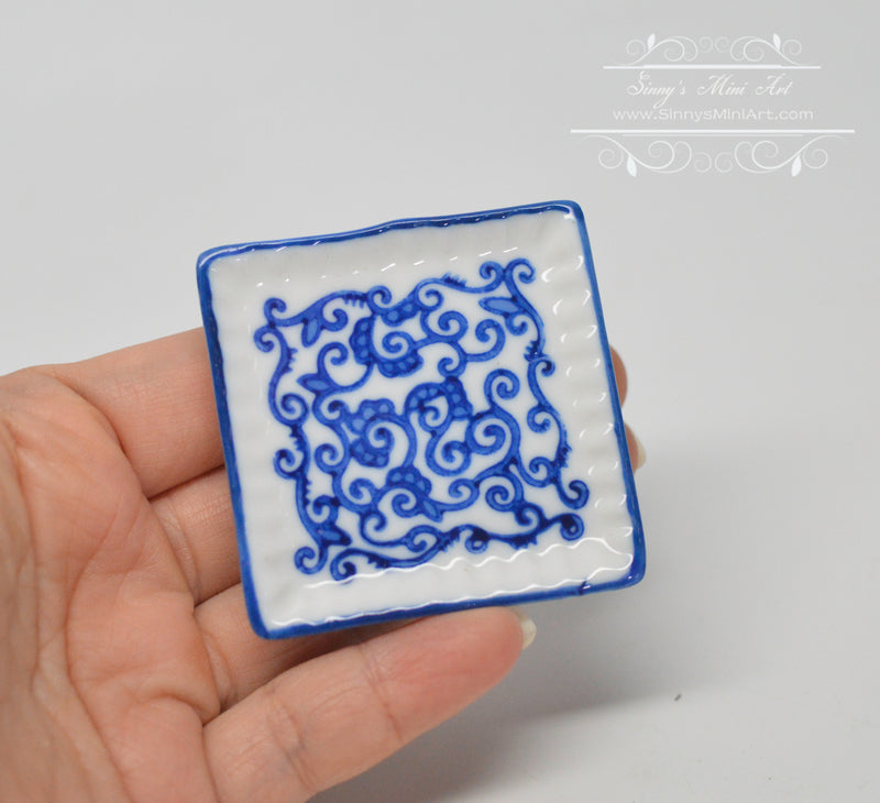 Dollhouse Miniature Large Square Plate D241-A