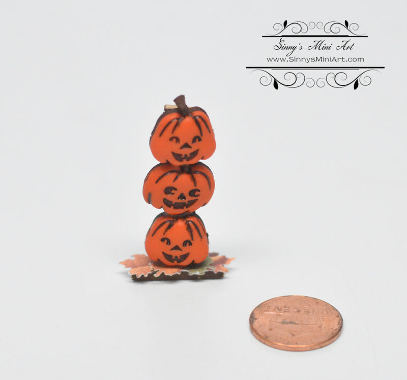 1:12 Dollhouse Miniature Pumpkin Stack/Halloween AZ SH0105