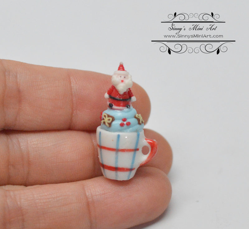 1:12 Dollhouse Miniature Ceramic Chritsmas Cupcake Mug AZ G6283