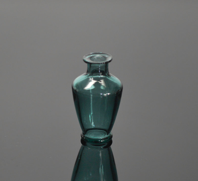 1:12 Dollhouse Miniature Blue Glass Classic Pedestal Vase D19-G