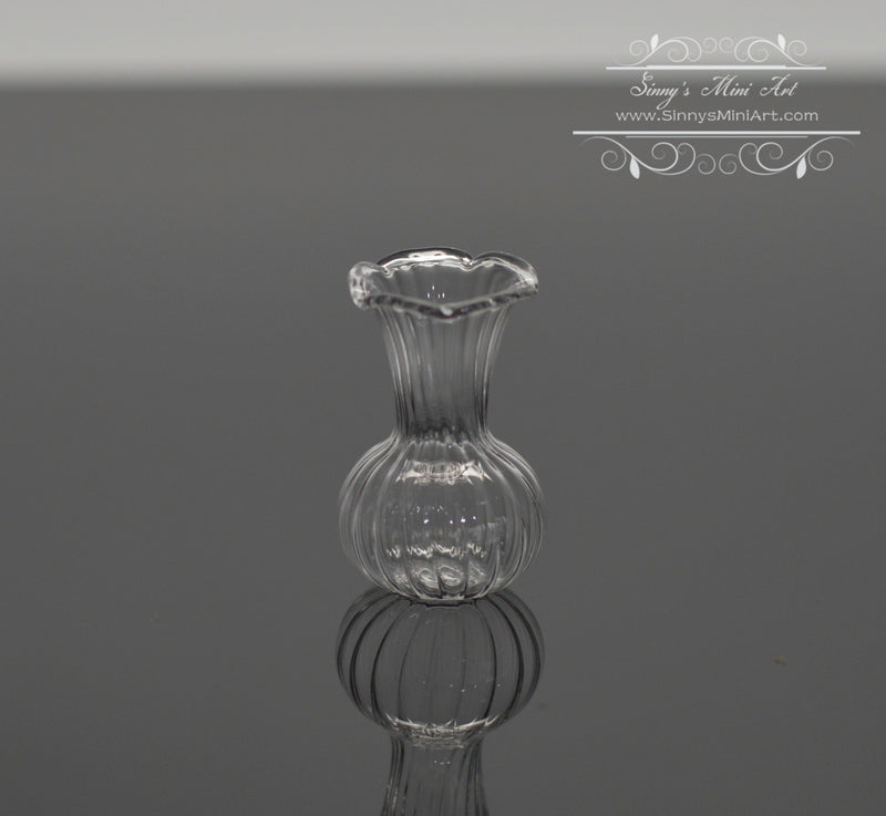 1:12 Miniature Vase D44