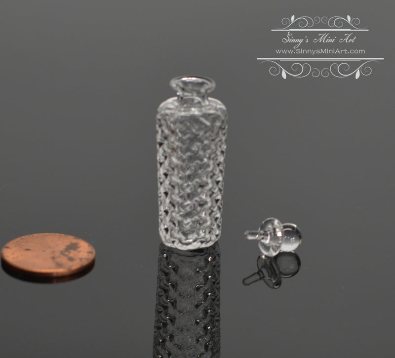 1:12 Miniature Glass Bottle with Lid D54