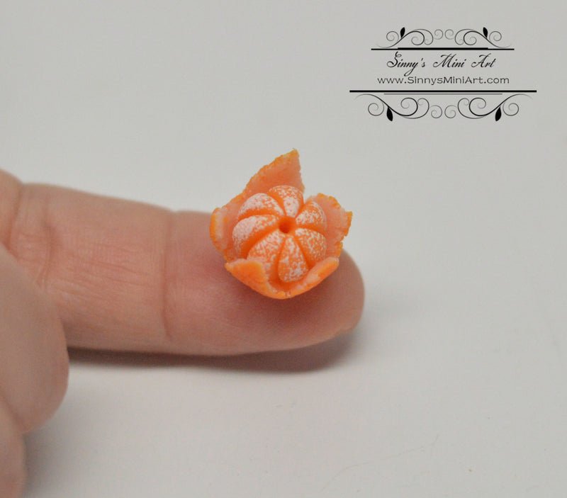 1:6 Dollhouse Miniature Pealed Orange A175