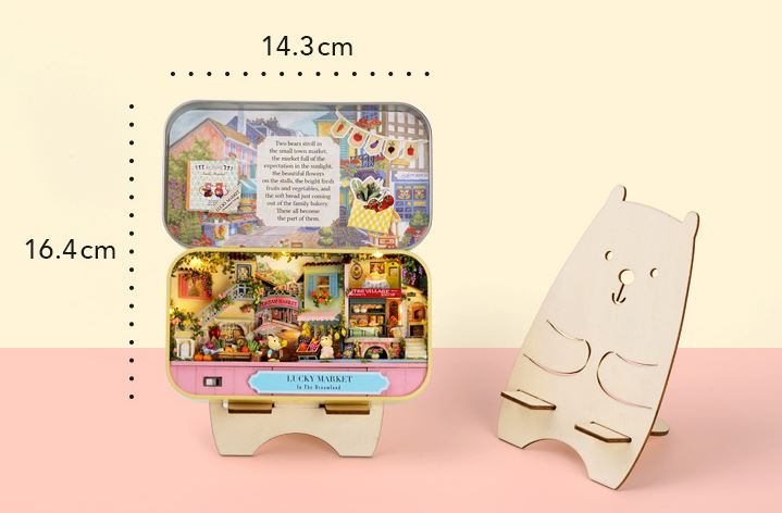 1:144 Box Theatre/Dollhouse in a Candy Tin -Roaming in Paris K R-012