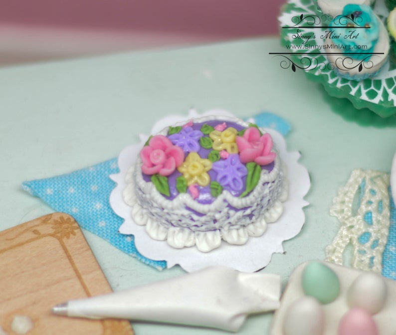 1:12 Dollhouse Miniature Fancy Easter Cake BD K1088