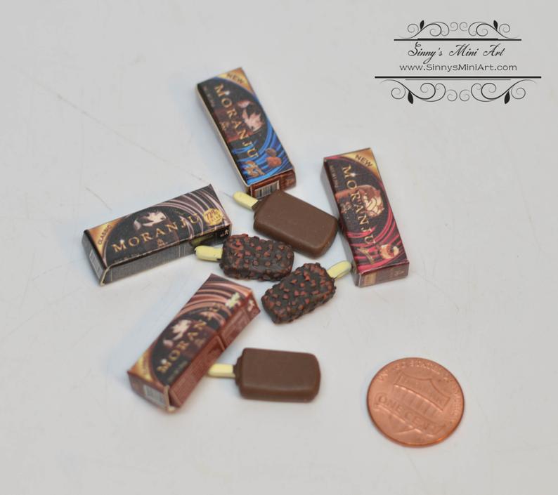 1:6 Dollhouse Miniature Chocolate/ Almonds Ice Cream/ Miniature Ice Cream A51