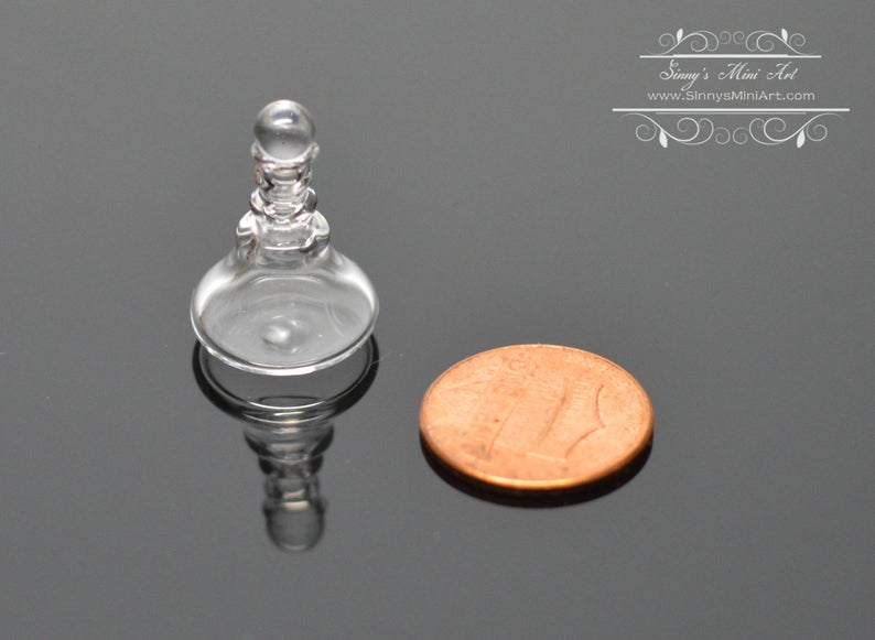 1:12 Dollhouse Miniature Flattened Glass Decanter / Miniature Bottle BD HB151