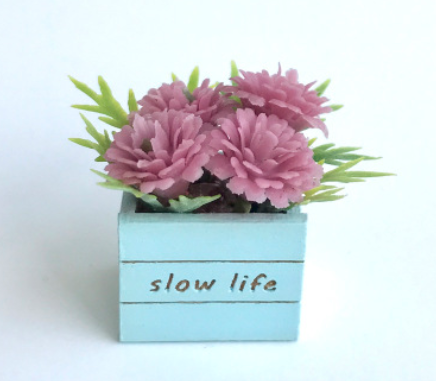 1:12 Dollhouse Miniature Pink Carnation in Wooden Planter F37-A