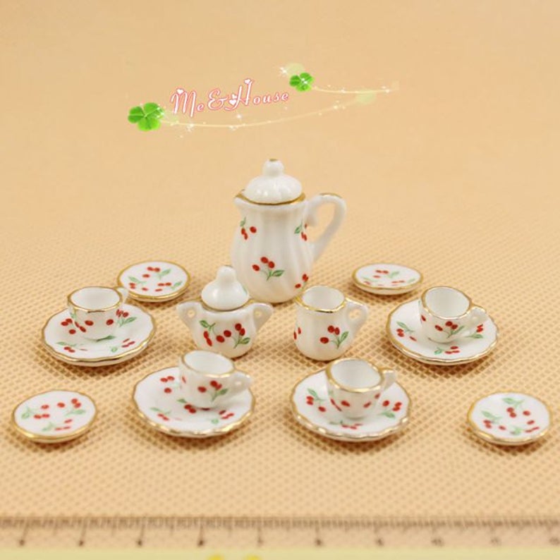 A set (15 pc) of 1:12 Dollhouse Miniature Tea Set/ Miniature plates B35-6