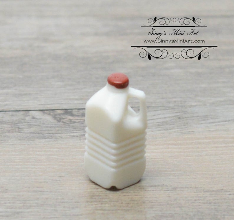 1:12 Dollhouse Miniature Half Gallon Bottle Milk AZ FA40011