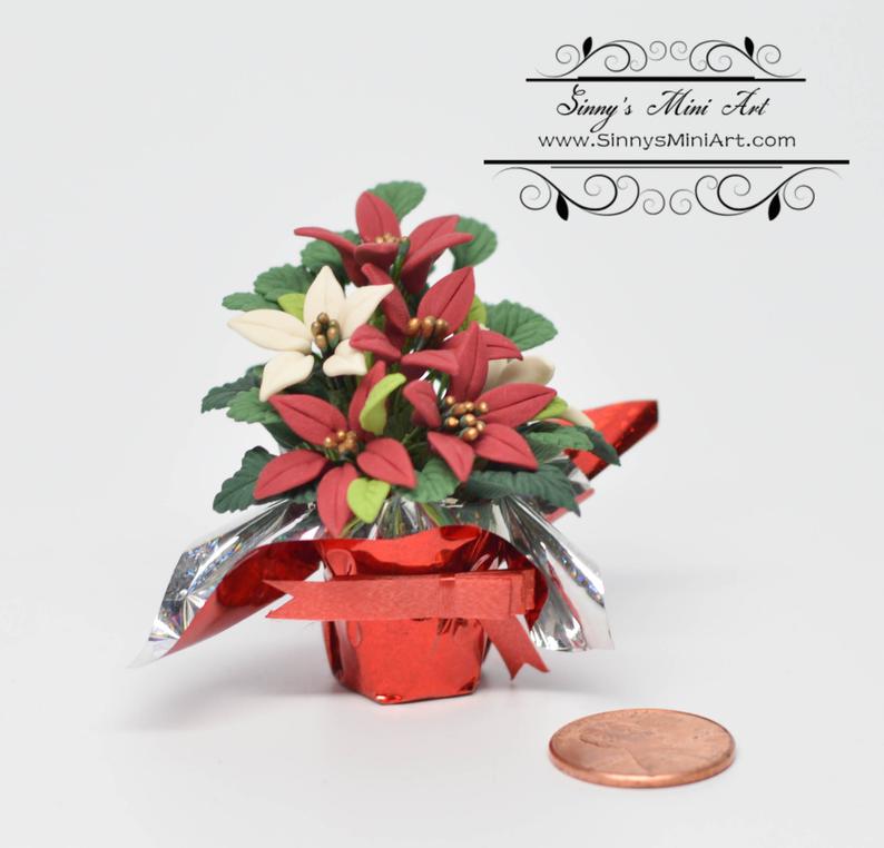 BO 1:12 Dollhouse Miniature Red and White Poinsettias in Foil/ Christmas BD A306