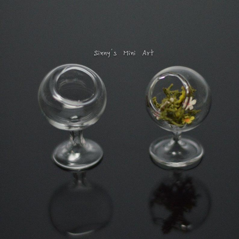 1:12 Miniature Glass Terrarium on Stand HMN HB136