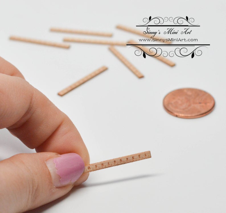 1:12 Dollhouse Miniature Short Ruler/ Miniature Sewing DI FS510