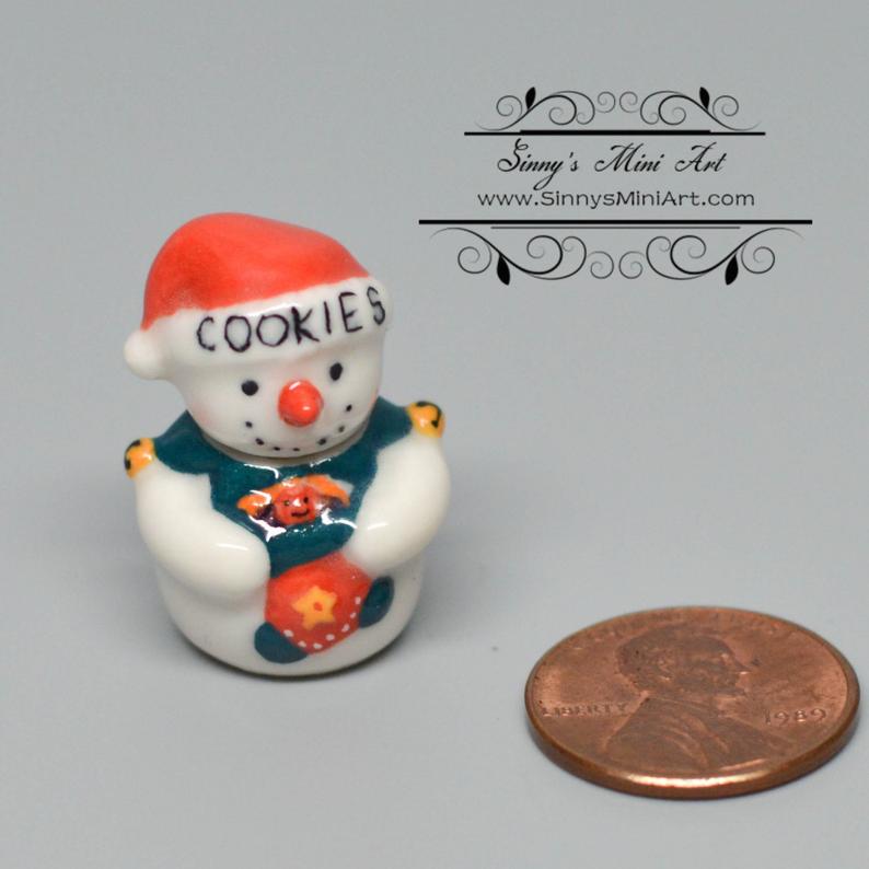 1:12 Dollhouse Miniature Snowman Cookie Jar BD B401