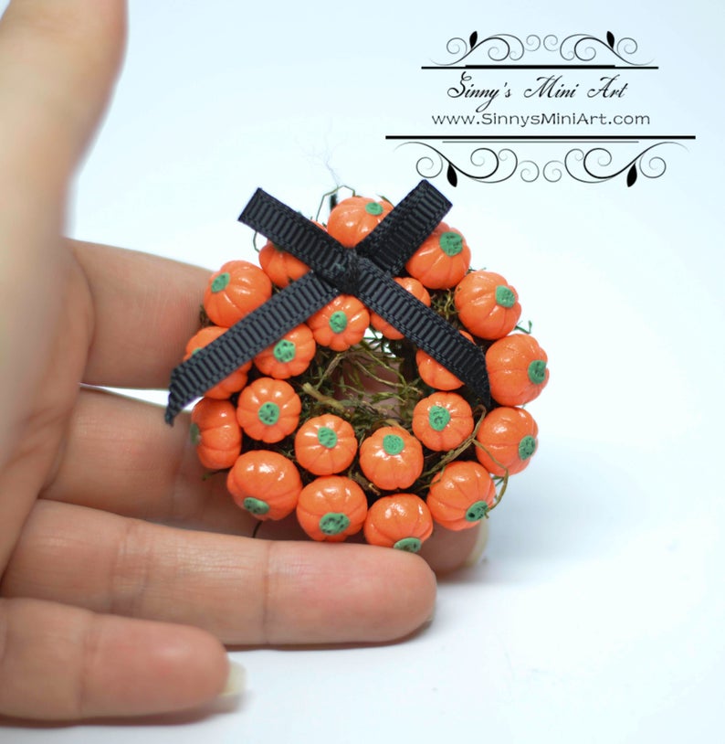1:12 Dollhouse Miniatures Pumpkin Wreath / Halloween Wreath BD A344