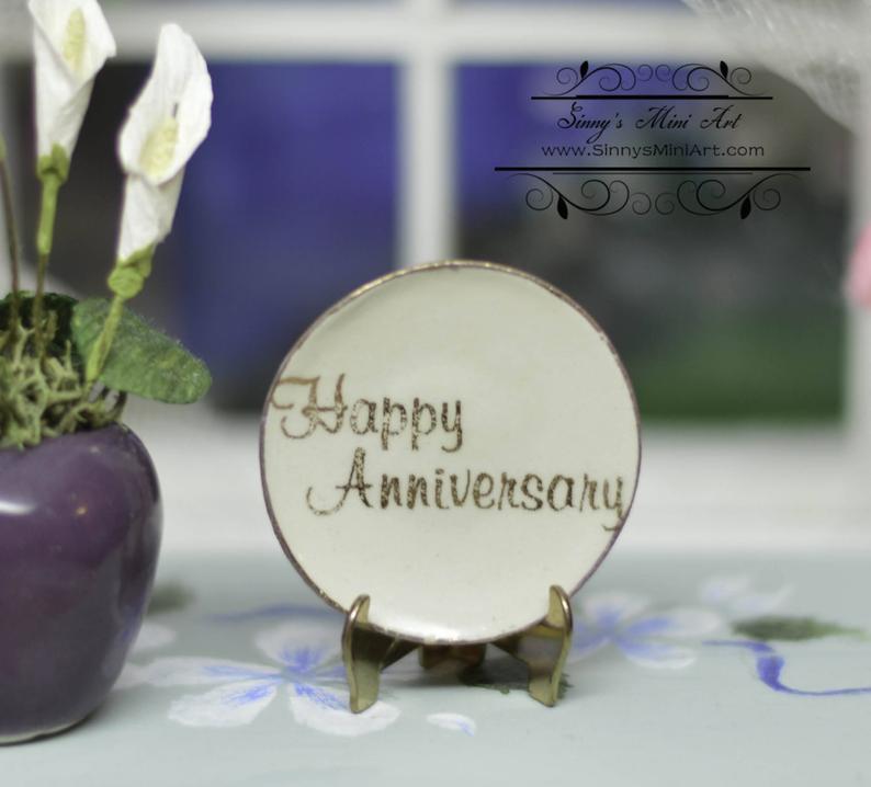 1:12 Dollhouse Miniature Happy Anniversary Plate/ Miniature Decorate Plate BB CDD563