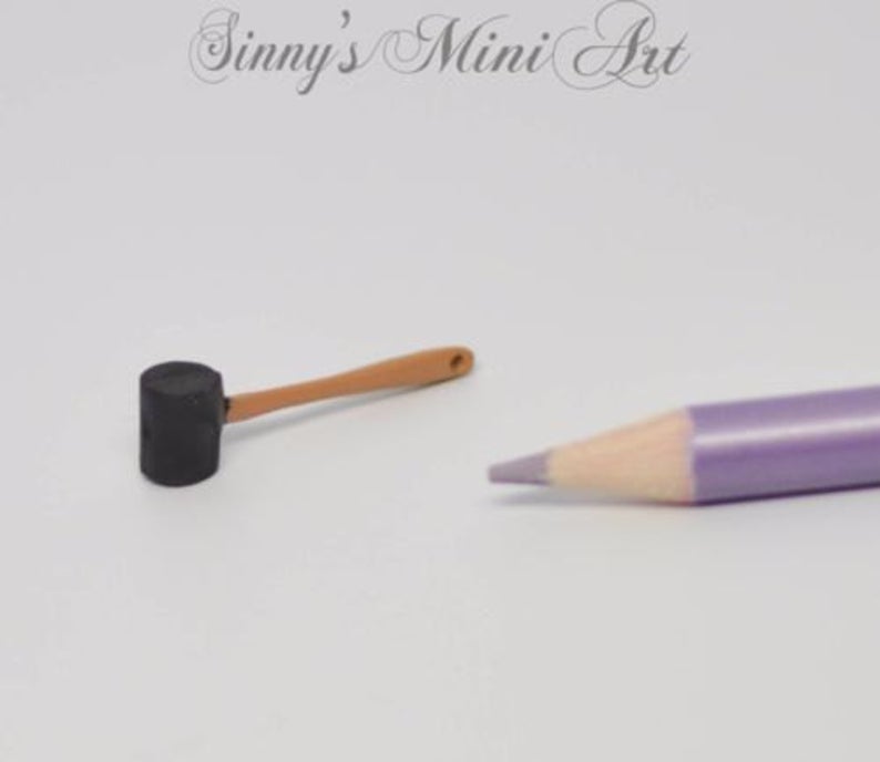 1:12 Dollhouse Miniature Mallet/ Miniature Tools IM 0179