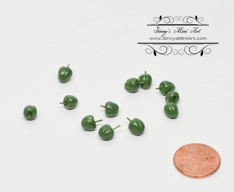 BO 1:12 Dollhouse Miniature Green Bell Pepper ( Set of 12) BD P023