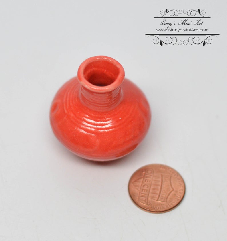 1:12 Dollhouse Miniature Ceramic Pitcher C47