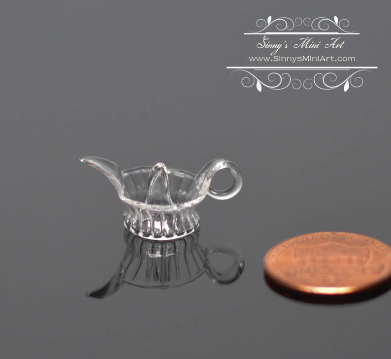 1:12 Dollhouse Miniature Glass Juice Squeezer BD HB531