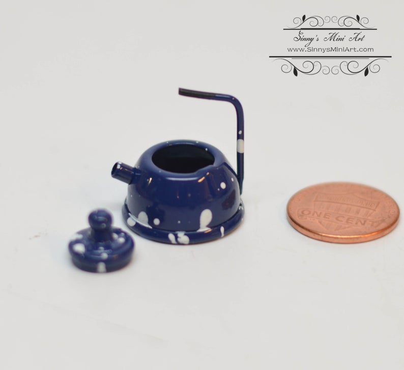 1:12 Dollhouse Miniature Copper Teapot AZ D0860