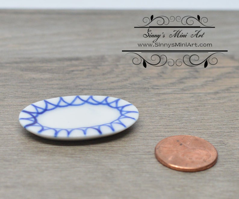 1:12 Dollhouse Miniature Large Ceramic Platter with Blue Trim BD B231