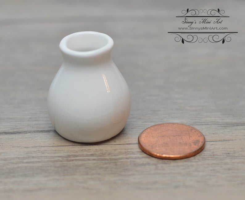 BS 1:12 Dollhouse Miniature Round Ceramic White Vase BD B169