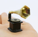 1: 12 Dollhouse Miniature Gramophone A81