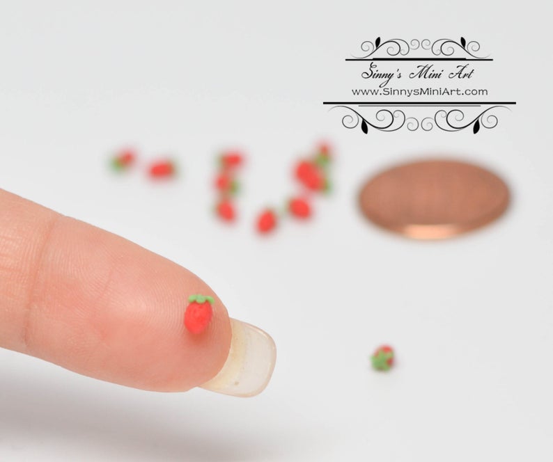 Dollhouse Miniature Set of 12 Small Red Strawberries  BD P011