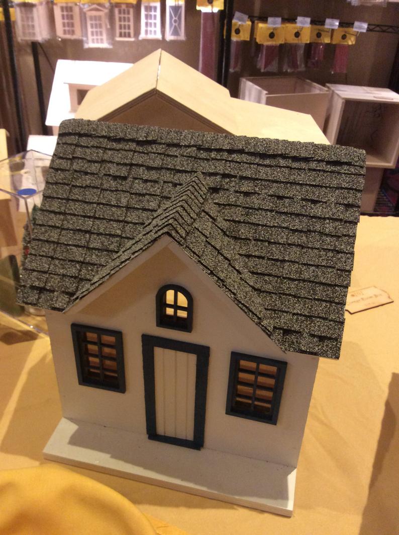 1: 12 Dollhouse Miniature Asphalt /Dollhouse Shingles Roof AM 4002SQ