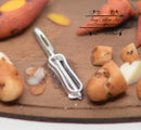 1:12 Dollhouse Miniature Vegetable Peeler/Miniature Cookware IM 0309 AZ B0337