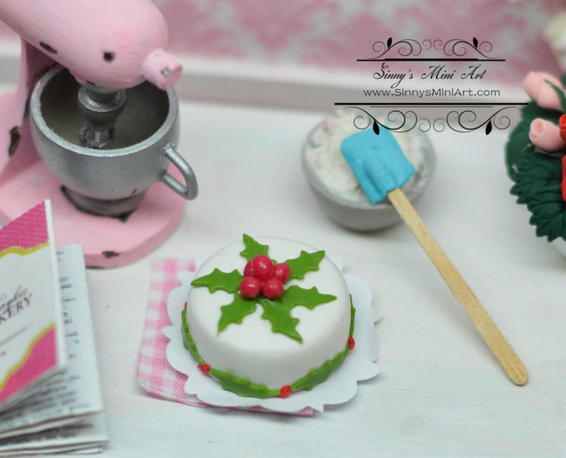1:12 Dollhouse Miniature Christmas Floral Theme Cake BD K2097