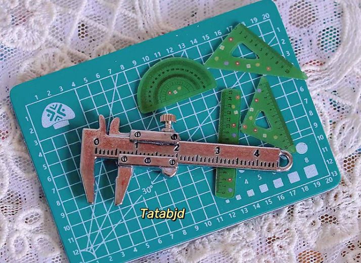 1:6 Dollhouse Miniature Caliper A169