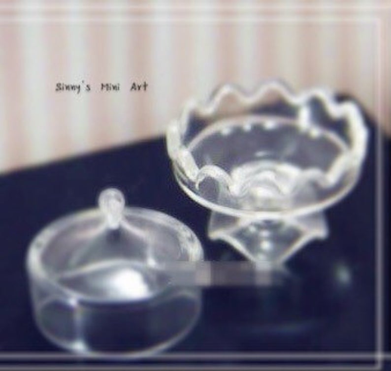 1:12 Miniature Cake Stand with Domed Cover B11