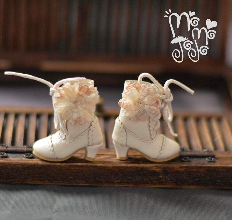 Shabby Chic Boots for Blythe Doll MD B43-2