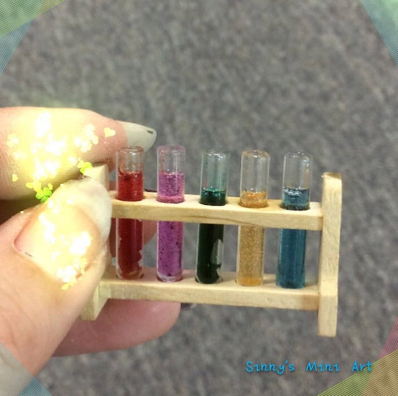 1:12 Dollhouse Miniature Science Geek Test Tube on a Rack D52