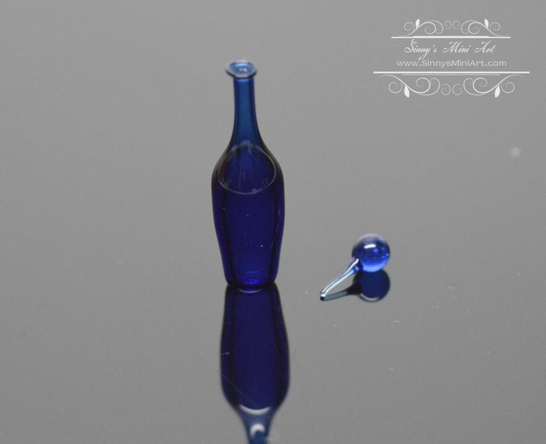 1:12 Dollhouse Miniature Tall Cobalt Blue Glass Decanter BD HB510