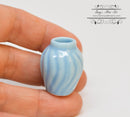1:12 Dollhouse Miniature Ceramic Vase HMN 1435