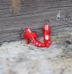 1:12 Miniature High Heel Shoes/ D215