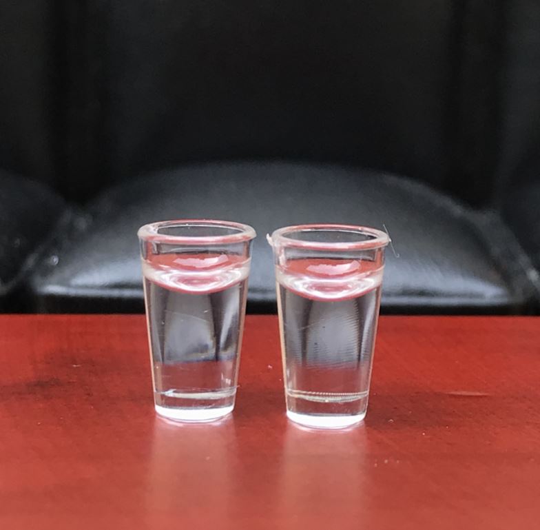 1:12 Dollhouse Miniature 2 PC Cups of Water D196
